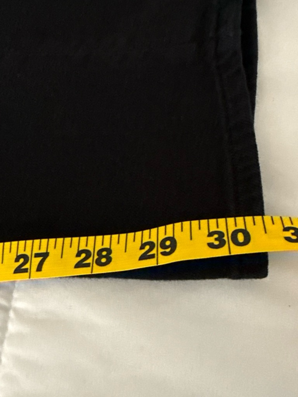7 For All Mankind "Adrien" Slim Tapered Jeans Black, Size 31 - Picture 7 of 8